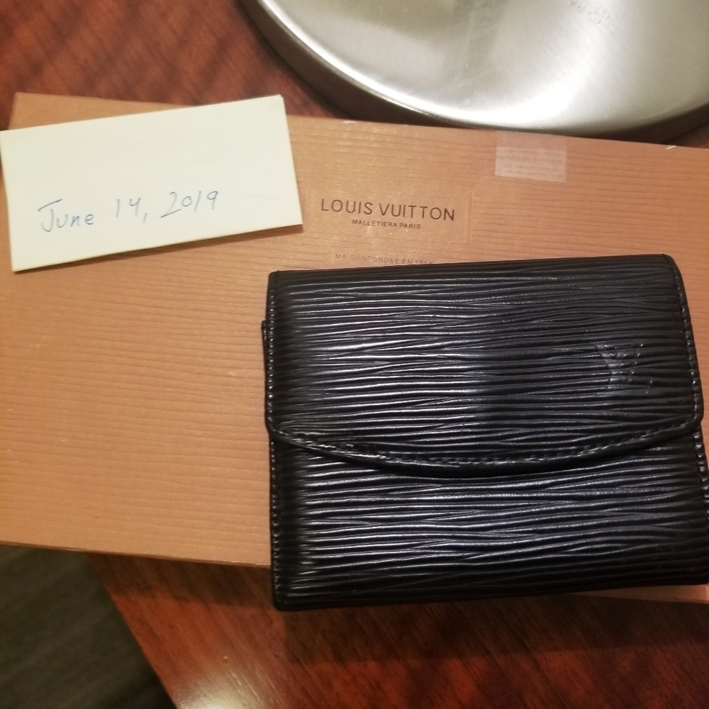 Louis Vuitton EPI Wallet